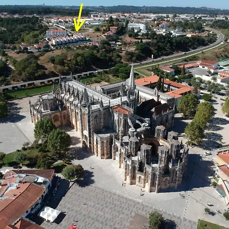 Quartos Confortaveis Em Casa Proximo Ao Mosteiro Homestay szállás Batalha