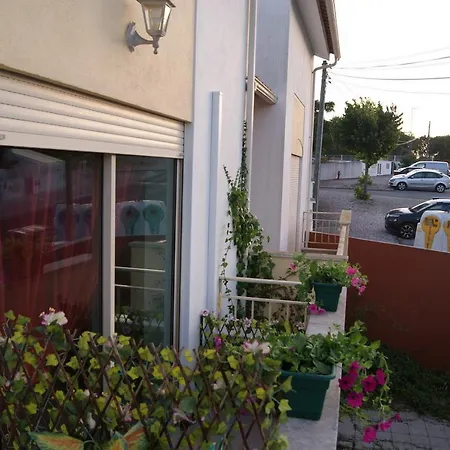 Homestay szállás Quartos Confortaveis Em Casa Proximo Ao Mosteiro Batalha