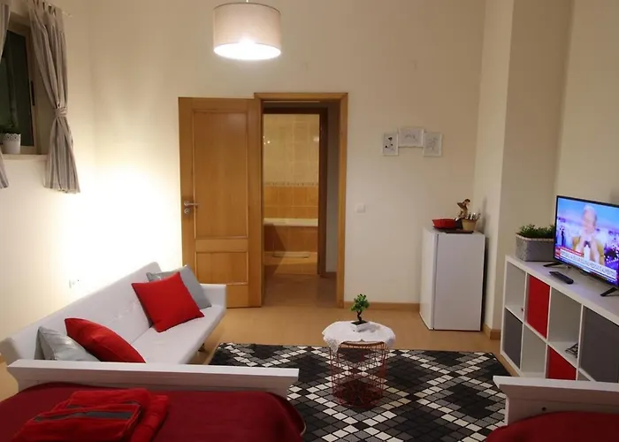 Kwatera prywatna Quartos Confortaveis Em Casa Proximo Ao Mosteiro *